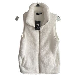 NWT White Fuzzy Vest